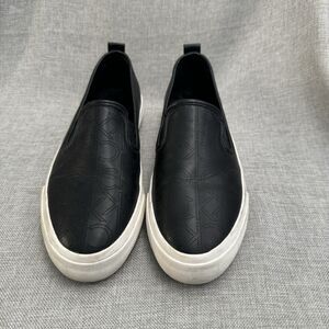 CK Calvin Klein Shoe Valette Women's Skater-Style Slip On Sneaks Black‎ Size 7